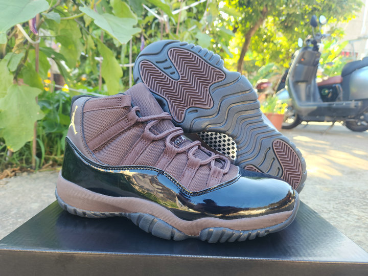 NIKE AIR JORDAN 11 RETRO BRUN